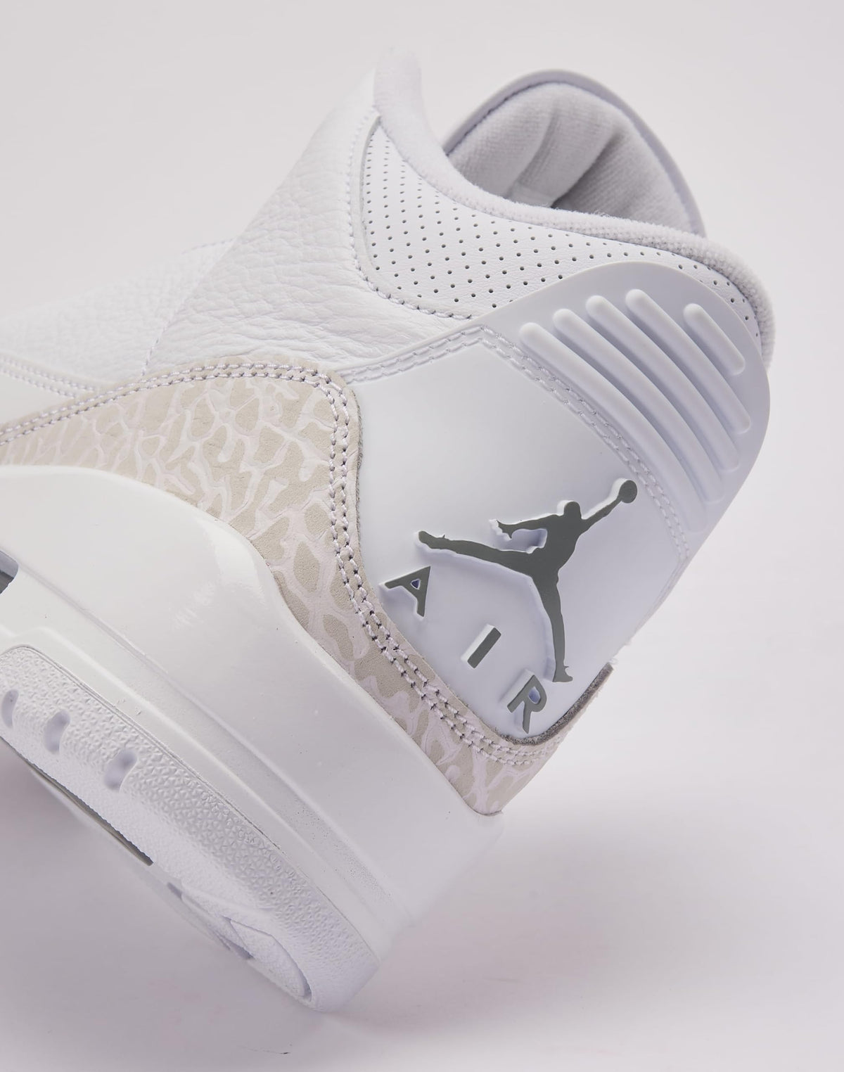 Air Jordan 3 Retro 'White/Metallic Silver'